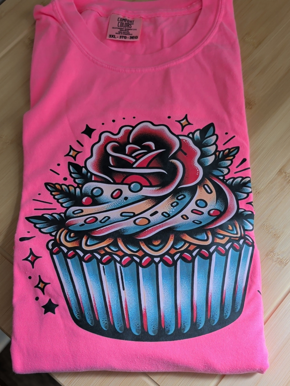 Comfort Colors Women's Bright Pink Cupcake & Rose Graphic Tee